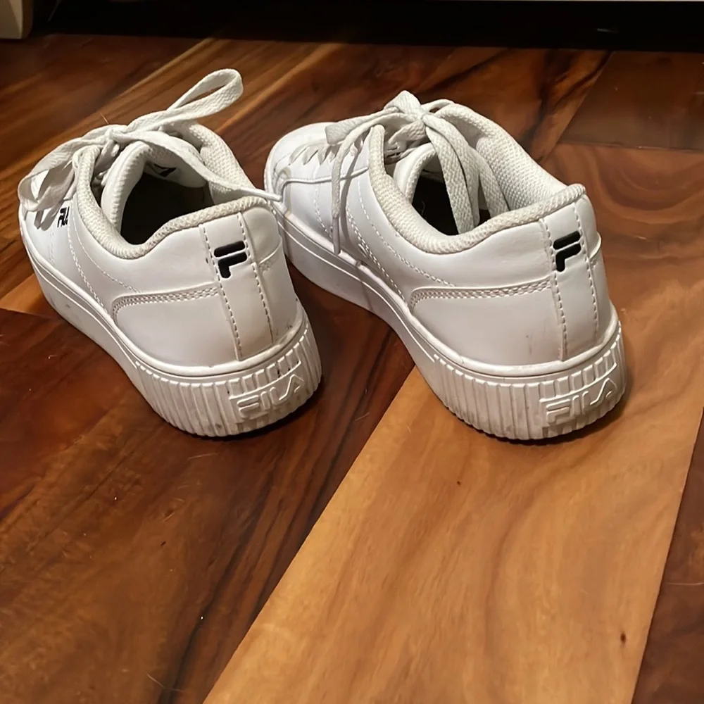 Platform FILA - Picture 2 of 4